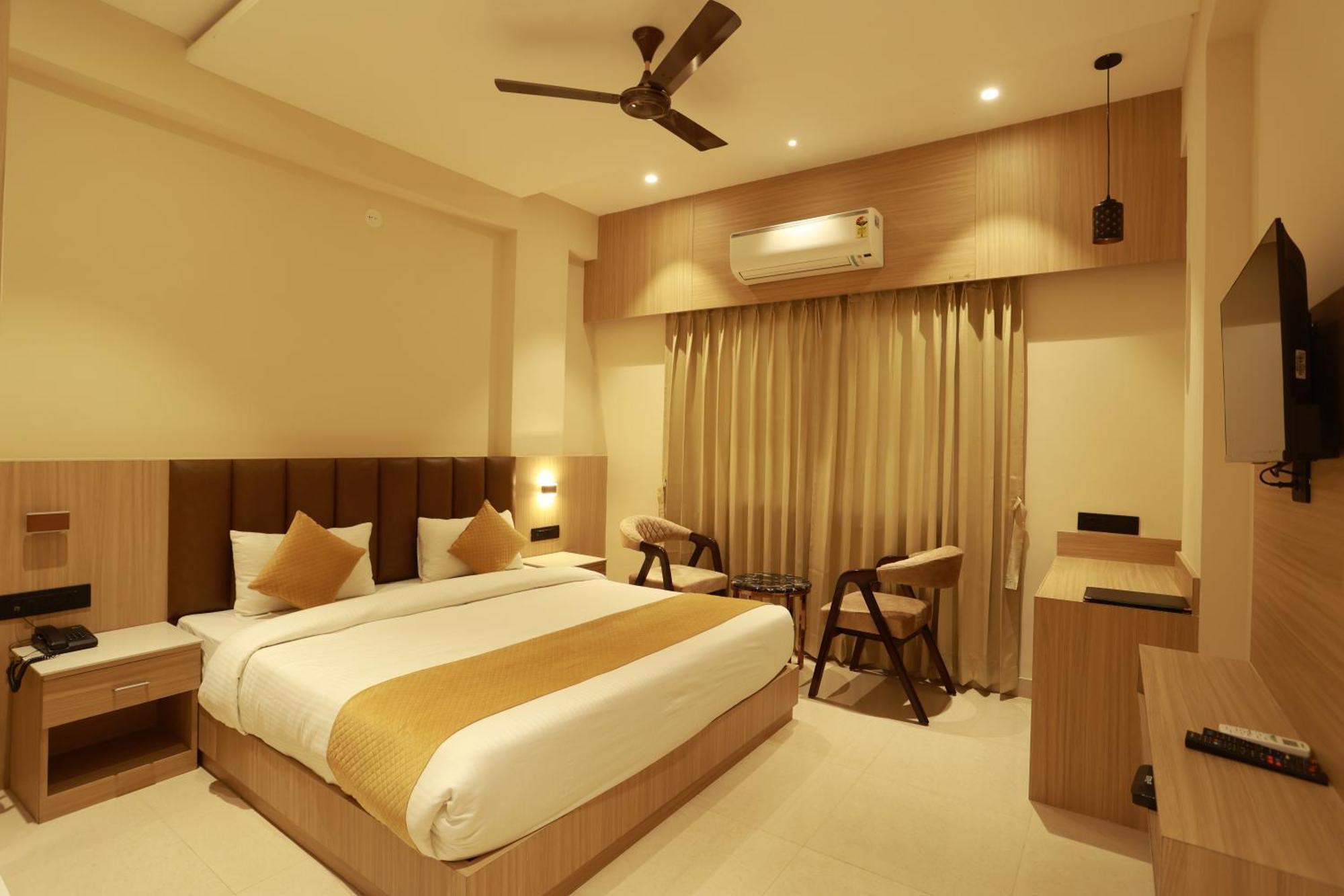 Hotel Taviral Regency Udaipur Exterior foto