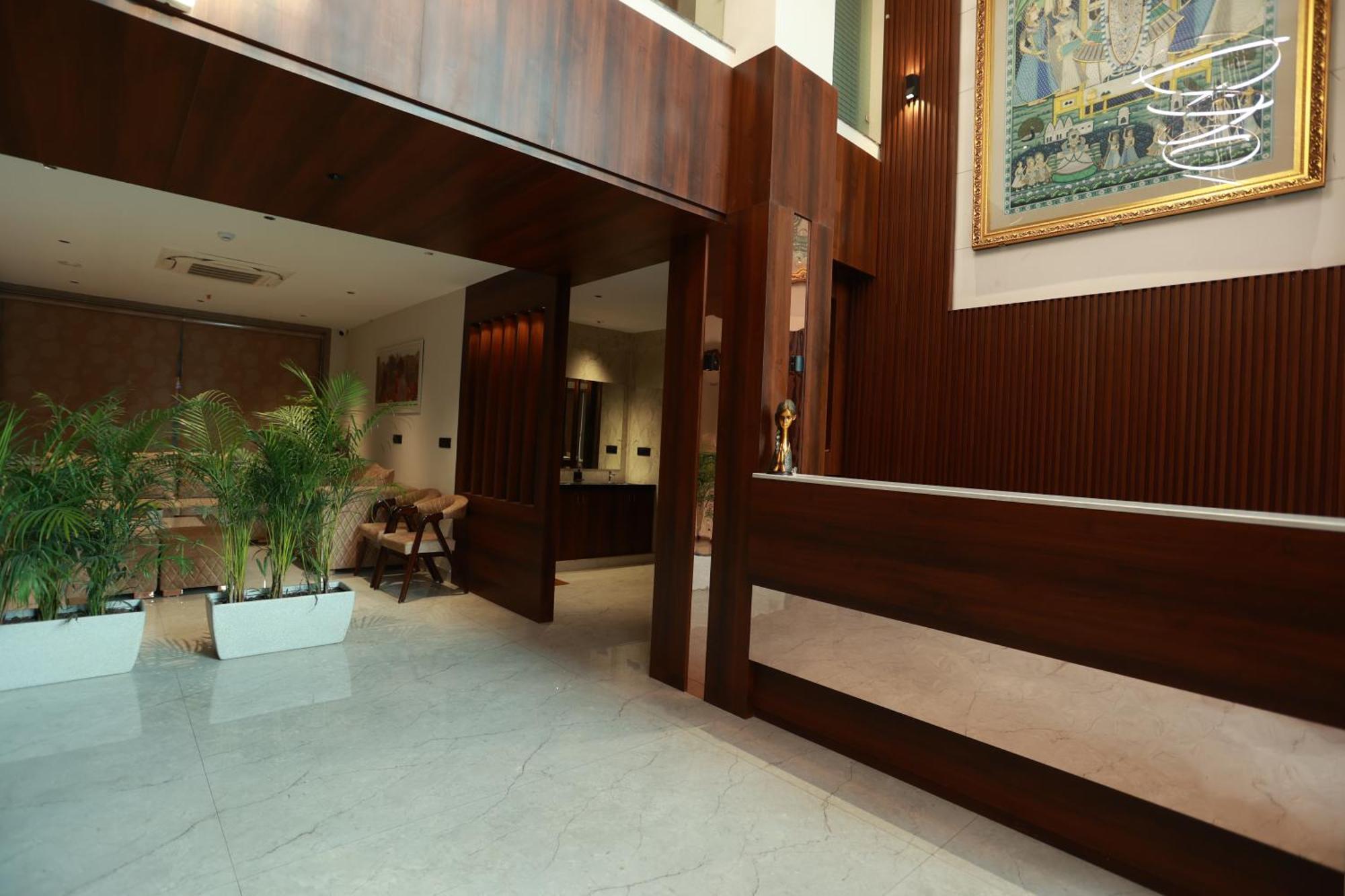 Hotel Taviral Regency Udaipur Exterior foto